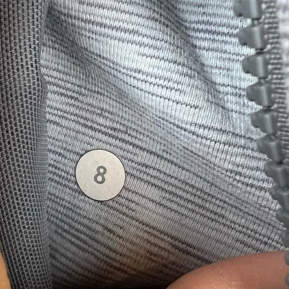 Lululemon Gray Silver Define Women's Jacket Size 8 - Picture 13 of 13